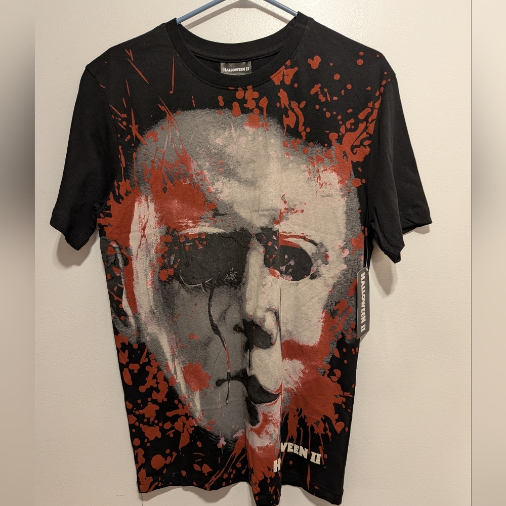 Halloween II Black and Red Graphic T-Shirt